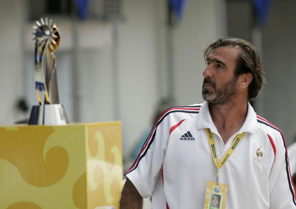 France's coach Eric Cantona is seen during the FIFA Beach Soccer World Cup match against Uruguay, in Rio de Janeiro, Sunday, Nov. 11, 2007. Uruguay defeated France by penlatys. Uruguay defeat france and won the third place. (AP Photo/Silvia Izquierdo)