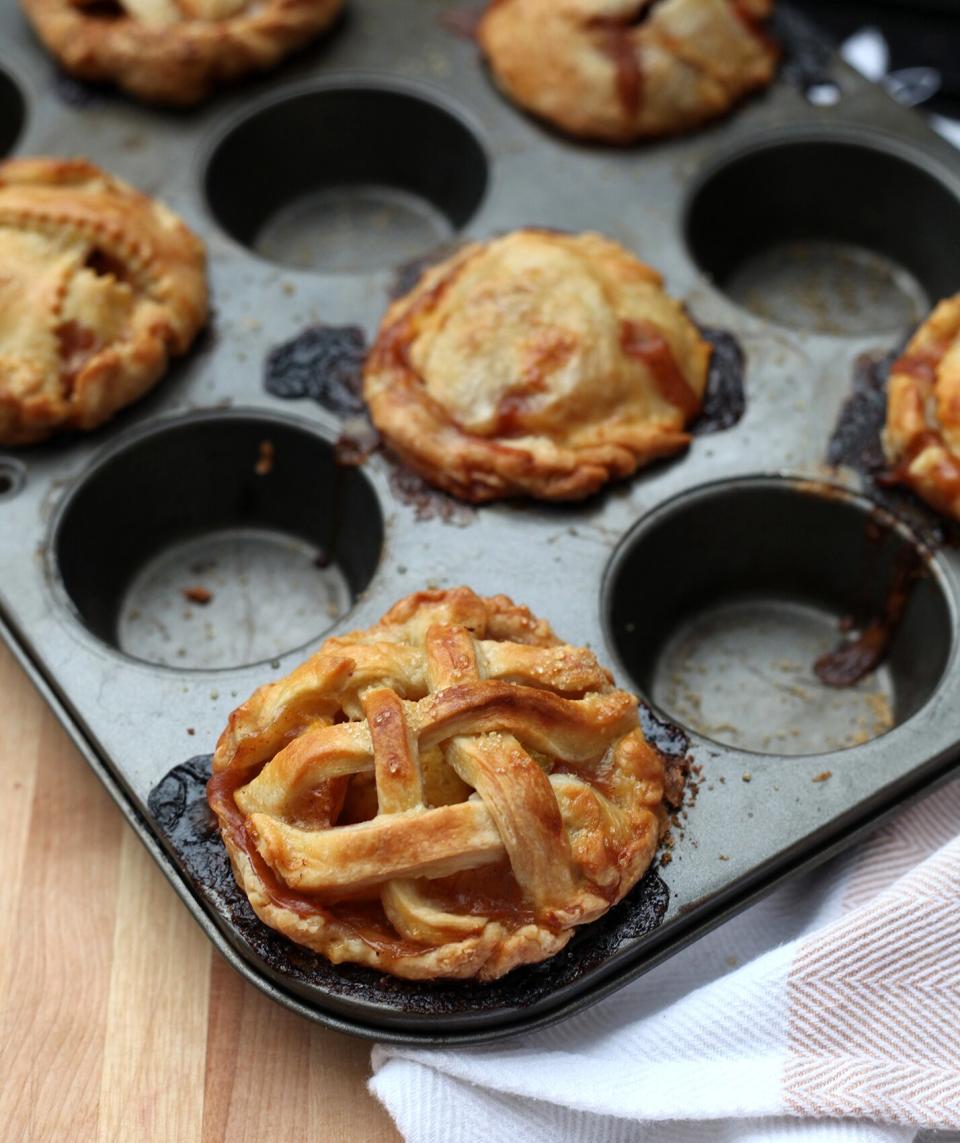 Mini Spiced Rum Peach Pies