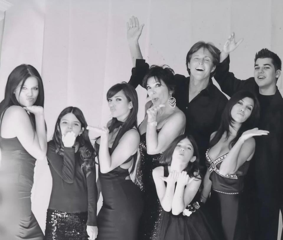 2007 Kardashian Christmas Card