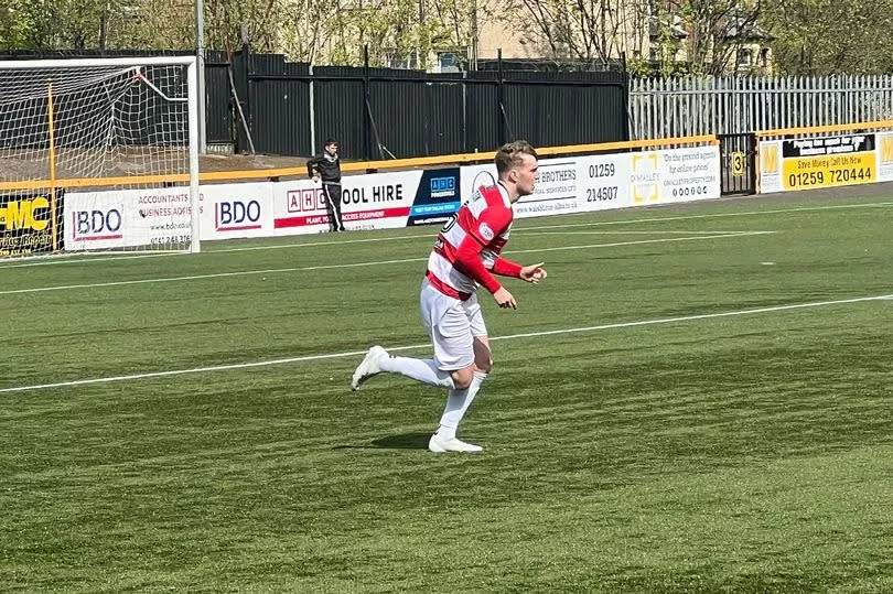 Jamie Hamilton in action against Alloa this afternoon -Credit:Hamilton Accies FC