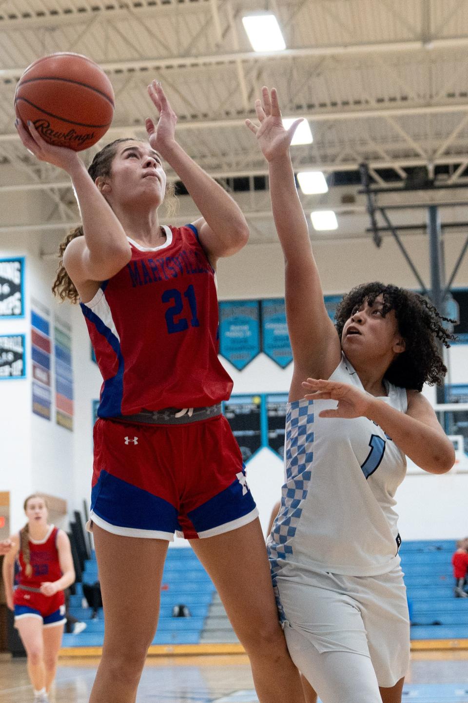 Senior JoJo Eberhart is averaging 12.3 points, 5.0 rebounds, 4.6 assists and 3.6 steals, leading Marysville to a 9-1 start.