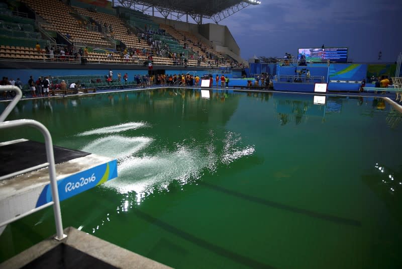 <p>General view of the Olympic diving pool this afternoon. REUTERS/Michael Dalder </p>