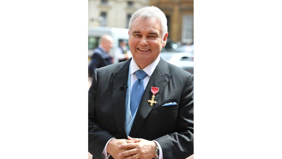 eamonn holmes smiling in suit 