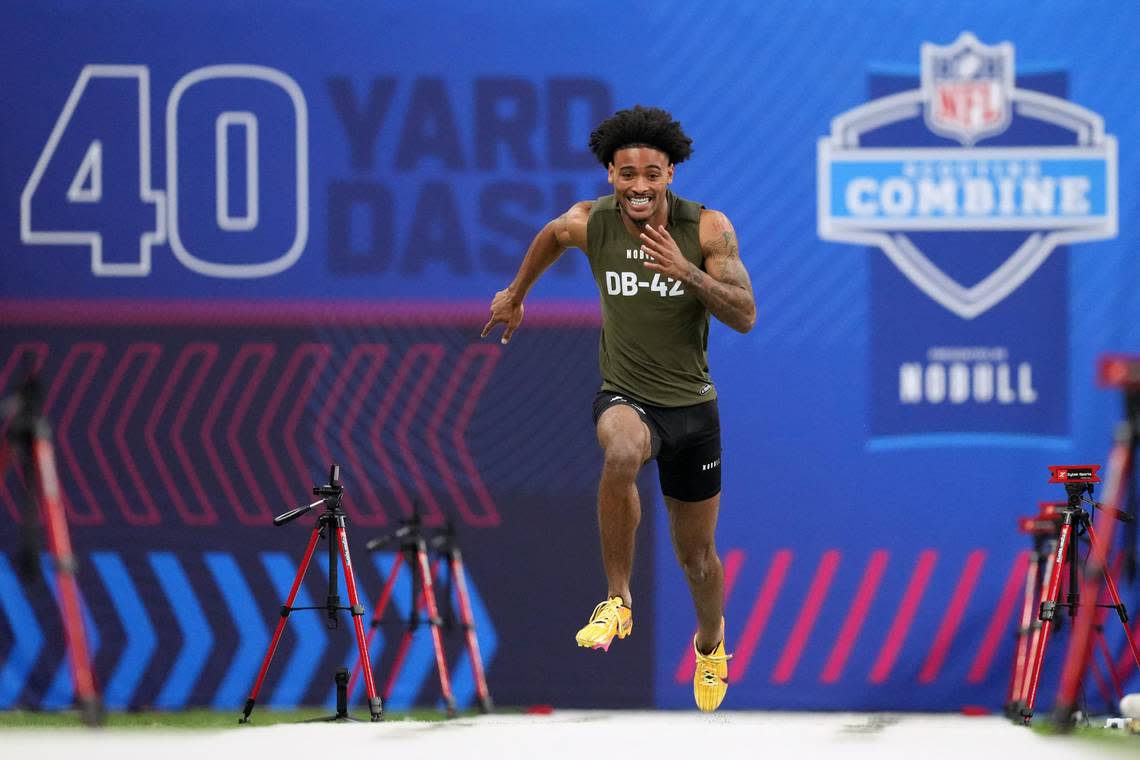 Mar 1, 2024; Indianapolis, IN, USA; Clemson defensive back Nate Wiggins (DB42) works out during the 2024 NFL Combine at Lucas Oil Stadium.