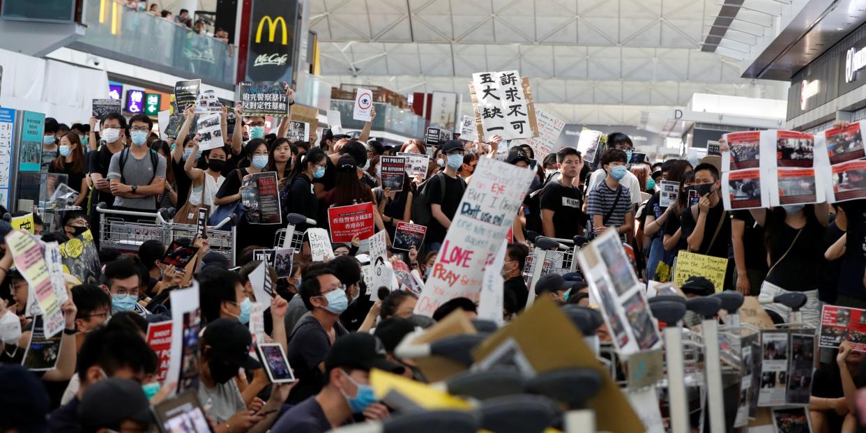 Hong Kong airport protests