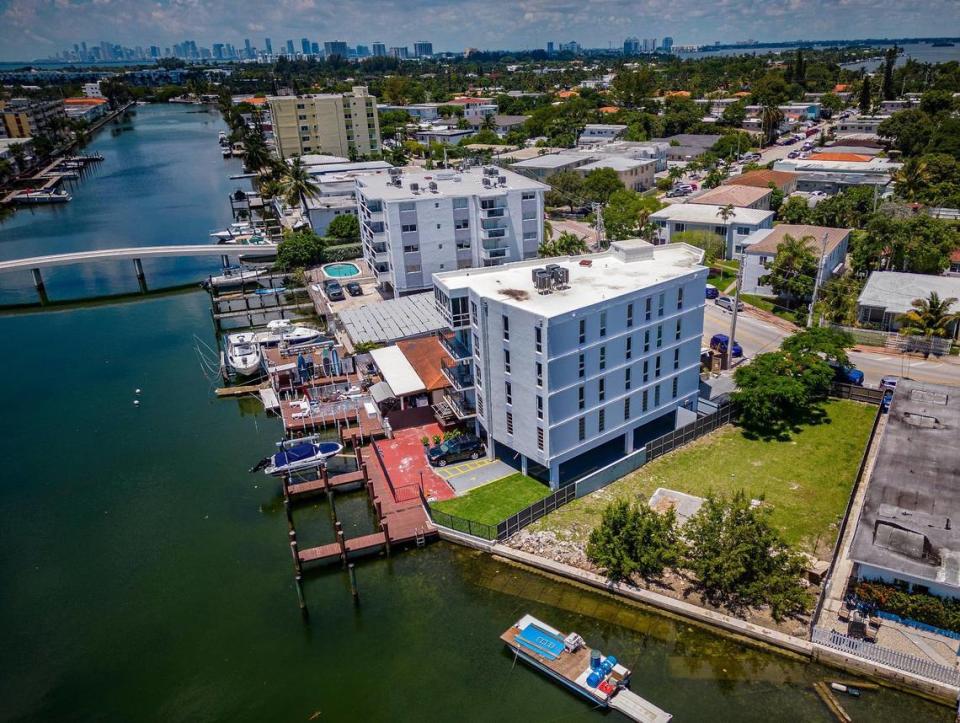 An overhead view of the four-unit building located at 8125 Crespi Blvd. in Miami Beach, where Sipiwe Anderson owns a condo and has lived with her family since 2001.