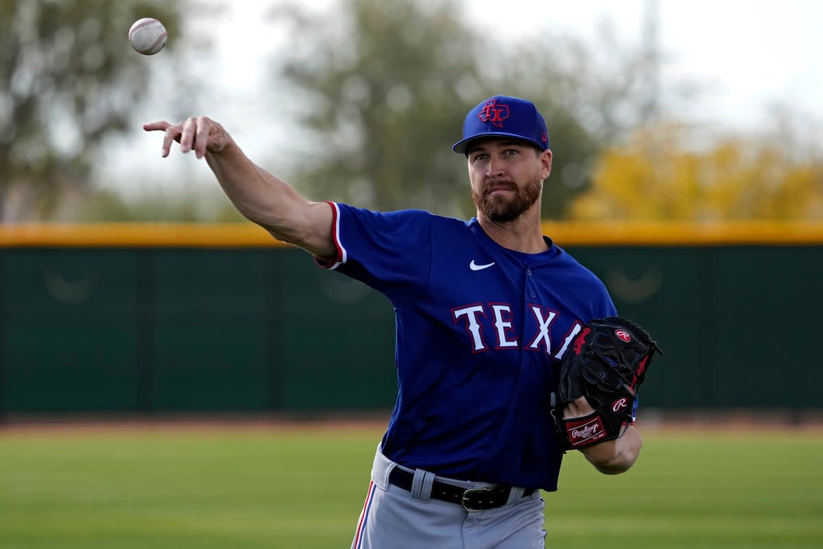 RANGERS-DEGROM (AP)