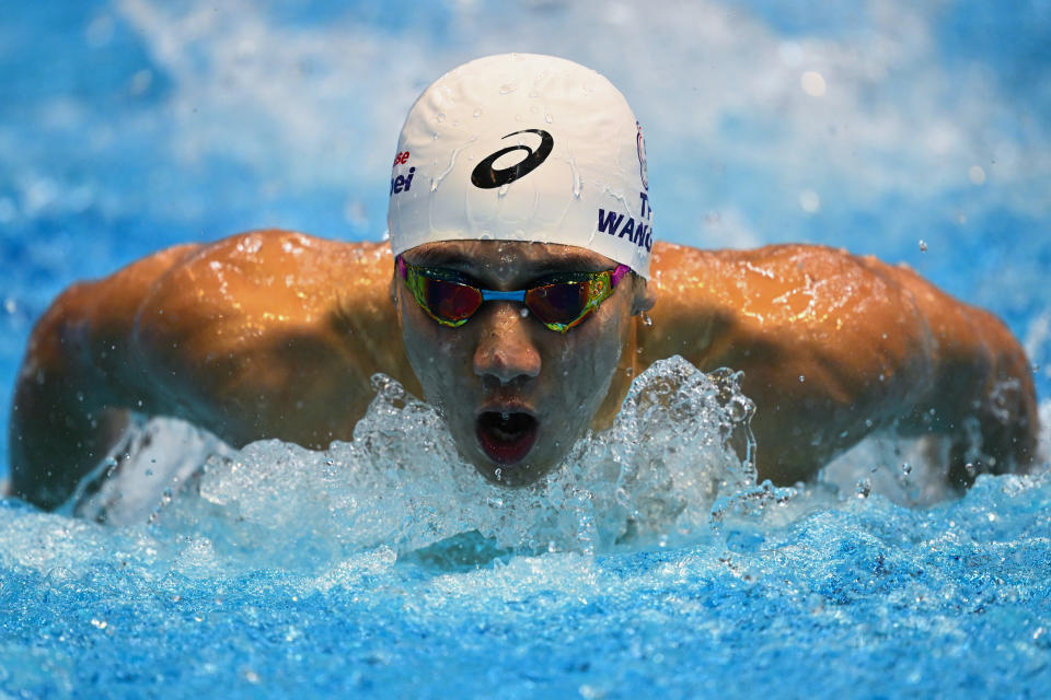 王冠閎出戰世界盃游泳錦標賽。(Photo by Oliver Hardt/Getty Images)