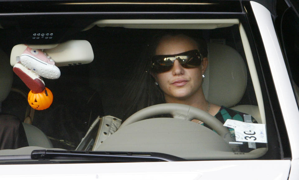 Britney spears papparazzi photo in car. Source; Reuters