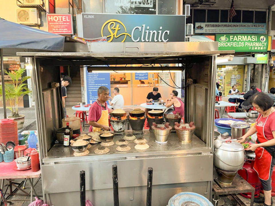 Brickfields Claypot Chicken Rice - Stall exterior