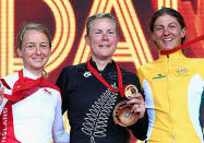 Kiwi road cyclist Linda Villumsen has claimed NZ's 13th Gold Medal at the 2014 Commonwealth Games.