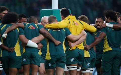 Australia huddle up - Credit: REUTERS