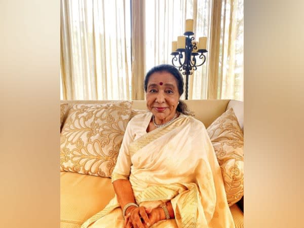 Asha Bhosle (Image source: Instagram)