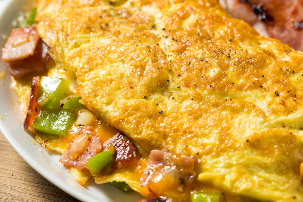 Homemade Ham and Pepper Denver Omelette with Cheddar Cheese