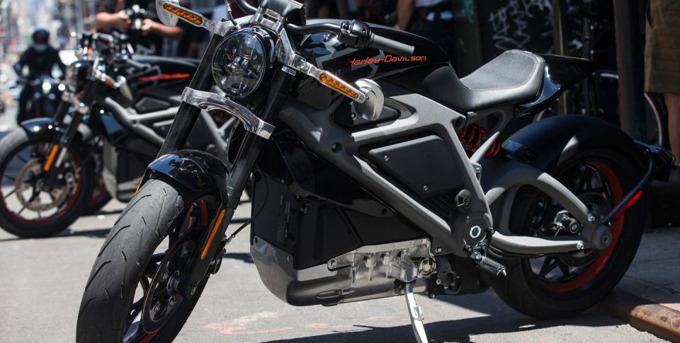 harley davidson unveils electric motorcycle