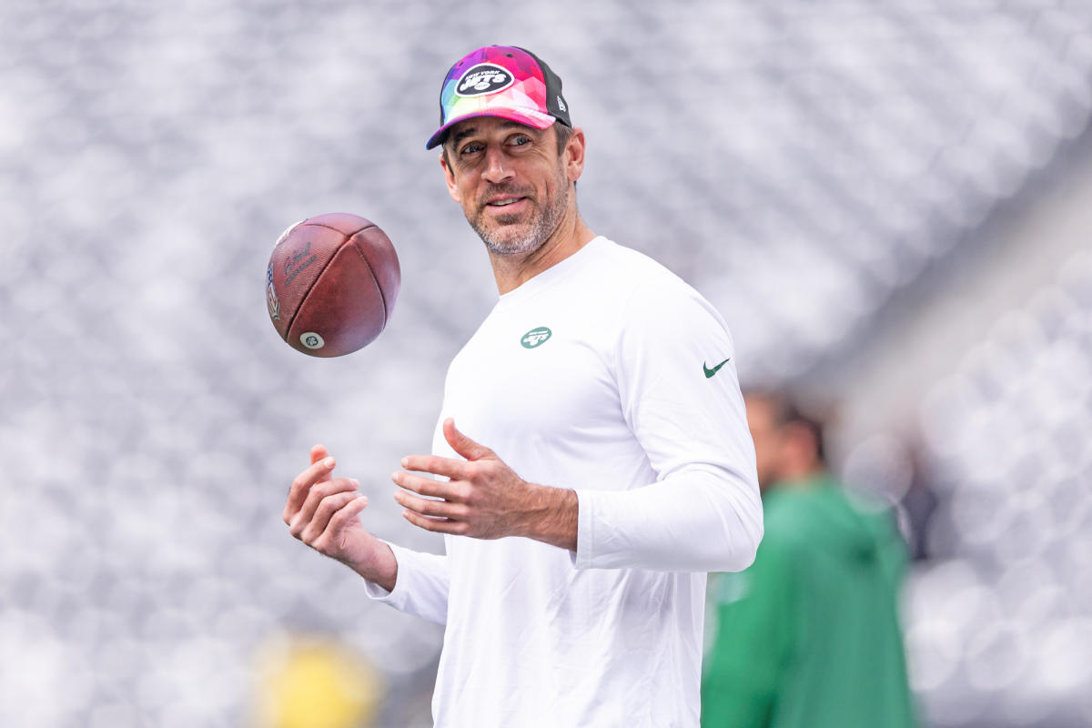 Aaron Rodgers Is Returning to the New York Jets for Practice 2 Months ...