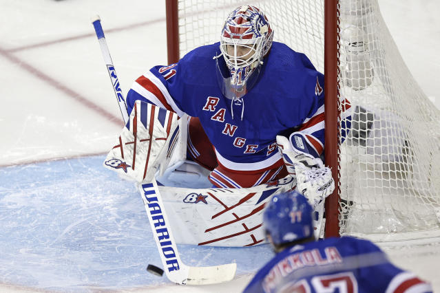 Devils' Hamilton scores in OT to cut series deficit to 2-1 against Rangers