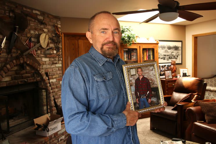 Paul Walker Sr. in his Los Angeles home. (Photo: Front Page Media / Splash News)