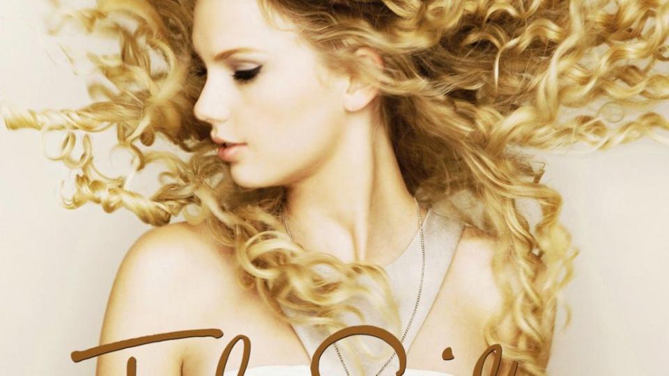 taylor swift fearless album cover