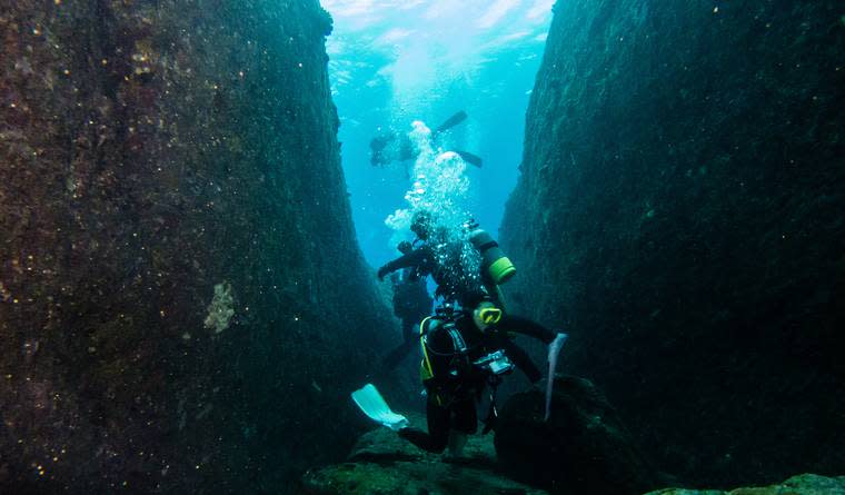 These 10,000 Year-Old Sunken Ancient Ruins in Japan Remain a Huge Mystery