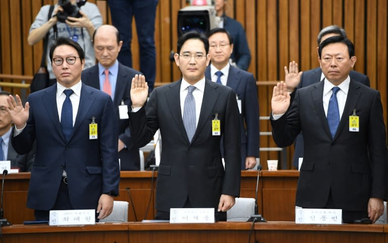 South Korean prosecutors have demanded a 12-year sentence for Samsung's "crown prince"