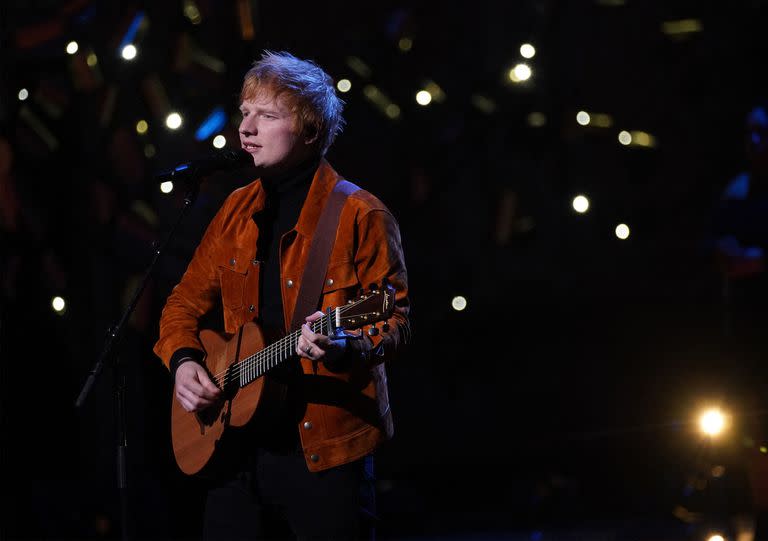 El pasado fin de semana, el cantautor británico Ed Sheeran puso la nota musical a la ceremonia inaugural de premios del Earthshot Prize en el Alexandra Palace de Londres 