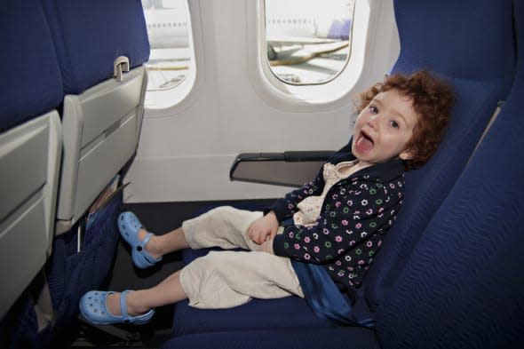 child screaming on flight