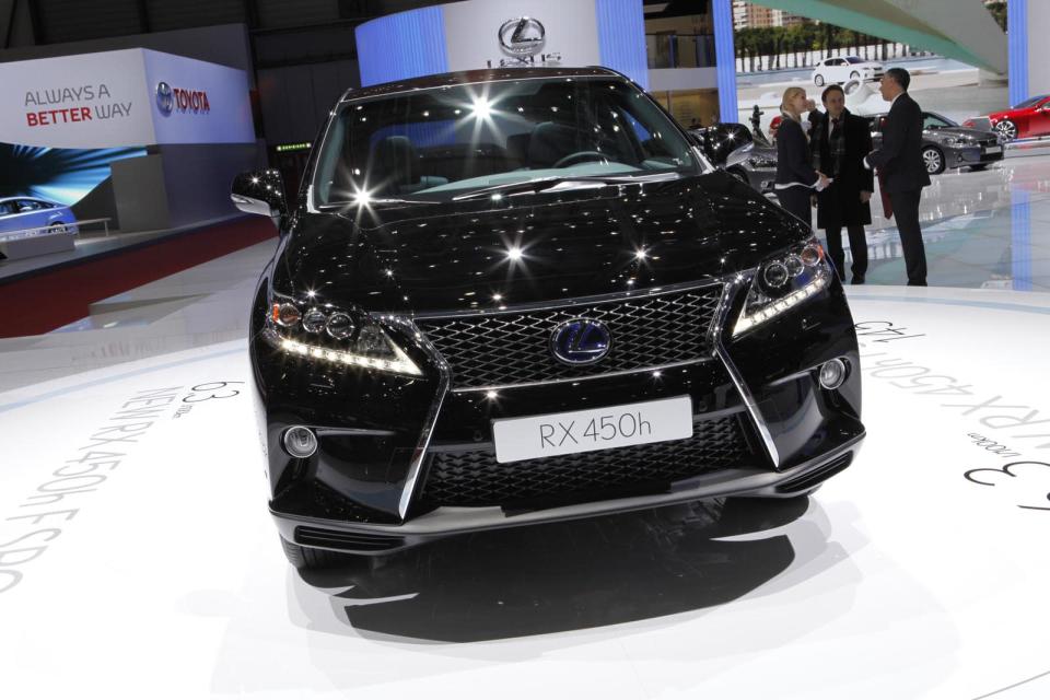 Continuing the rollout of its new styling look that makes the front of its cars resemble personal grooming devices, Lexus rolls out the updated RX 450h soft-road utility vehicle onto the stage at the 2012 Geneva Motor Show. Toyota's luxury arm says in addition to a hybrid version, it will also show a "F" sports edition — its attempt to assault the European sports-letter crowd of BMW's M division, Mercedes' AMG and Audi S.