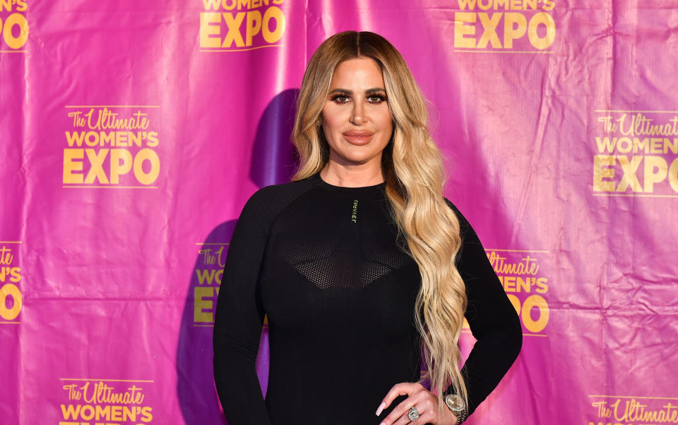 Ariana Biermann Slams Mom Kim Zolciak’s Clickbait Post