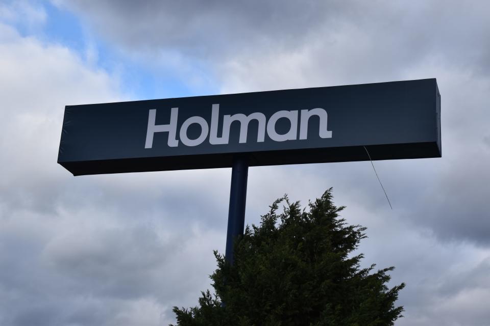 Mount Laurel-based Holman has agreed to buy a North Carolina auto group.