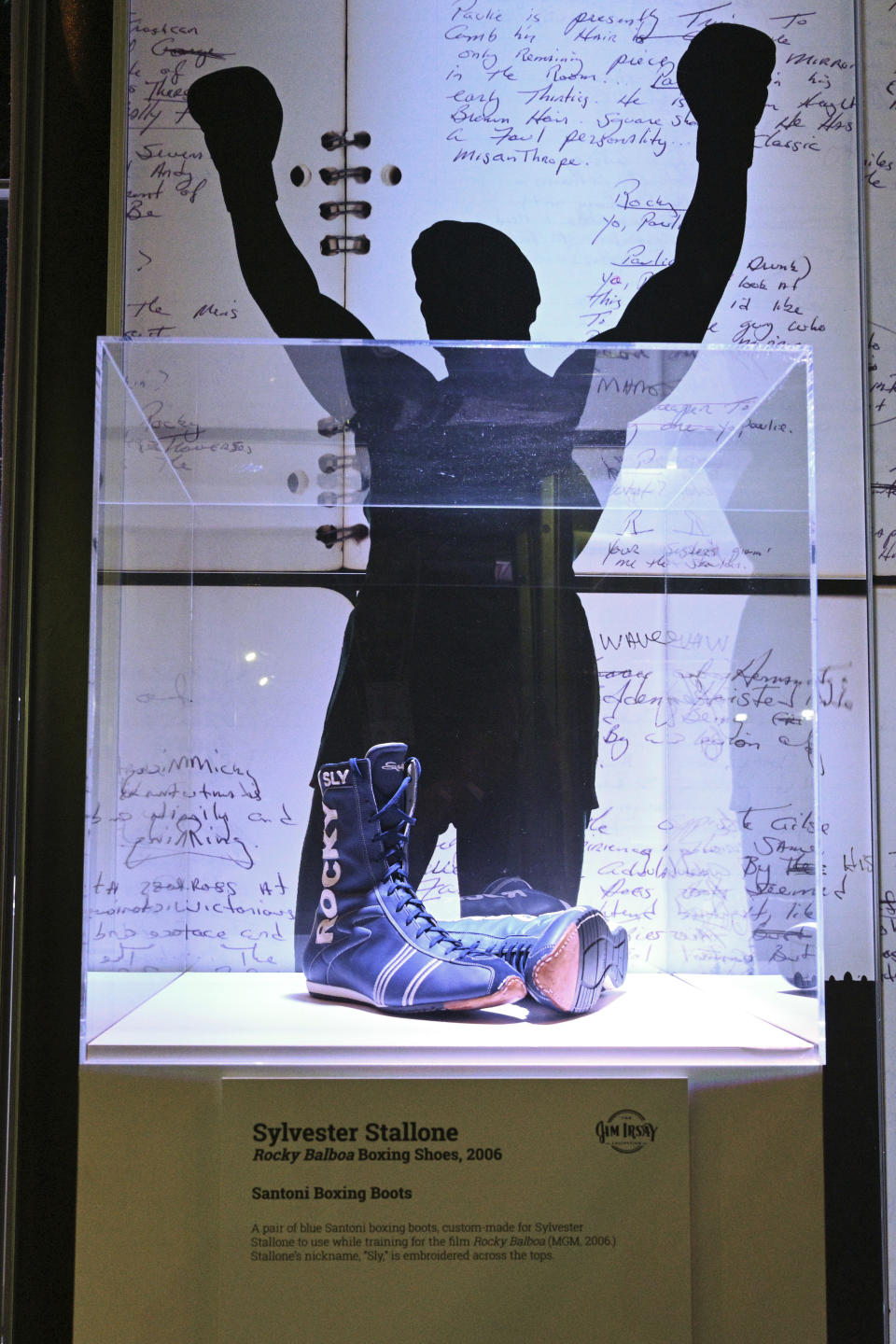 Sylvester Stallone - En exhibición los zapatos de boxeador de Rocky Balboa, parte de la colección de 'Jim Irsay Collection at Manhattan Center's Hammerstein Ballroom' 2022 en Nueva York. Photo by: NDZ/STAR MAX/IPx