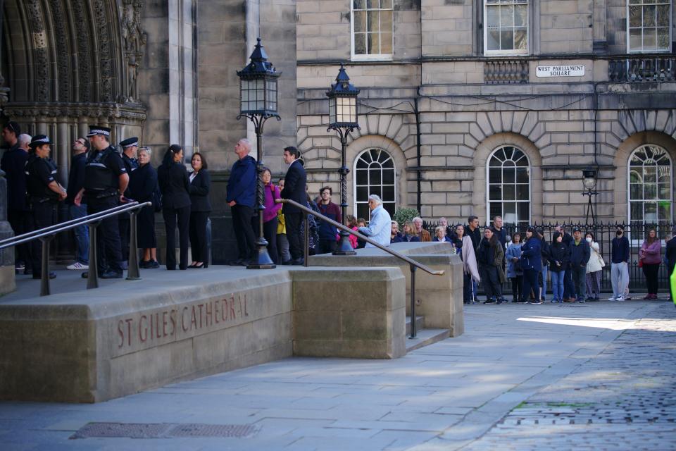 The queue to view the Queen’s coffin inside St Giles’ Cathedral in Edinburgh has been closed (Peter Byrne/PA) (PA)