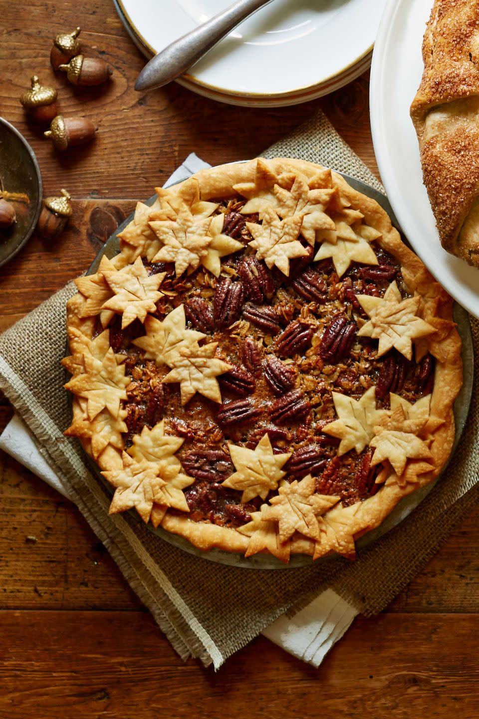 Maple Granola Pecan Pie