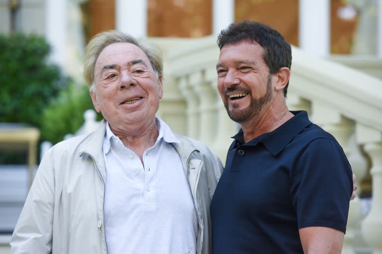 “Haremos traducciones específicas según el país en que se represente de toda América, porque también ambicionamos llegar a Estados Unidos", señaló el actor acompañado por Andrew Lloyd Webber durante la presentación de la nueva productora