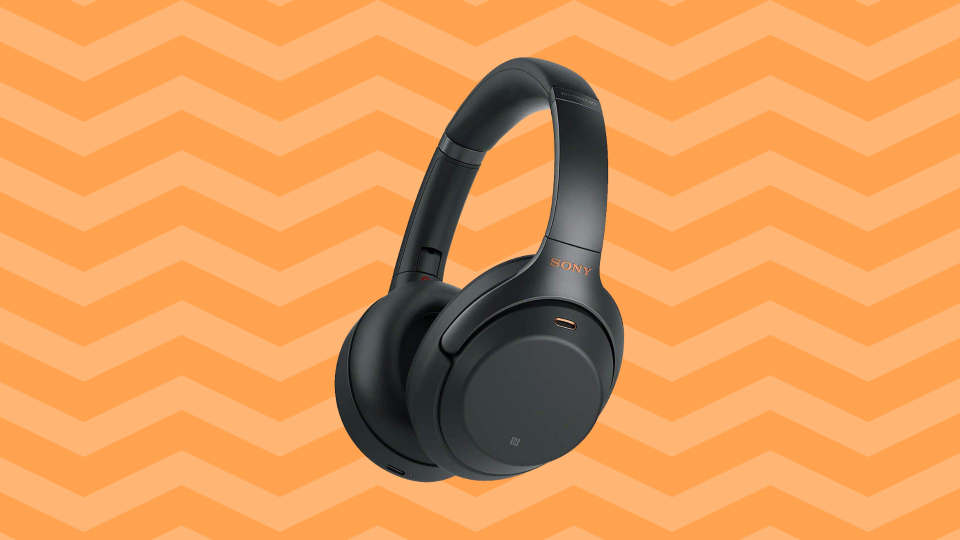 Save $148 on Sony noise-cancelling headphones (WH-1000XM3). (Photo: Amazon)