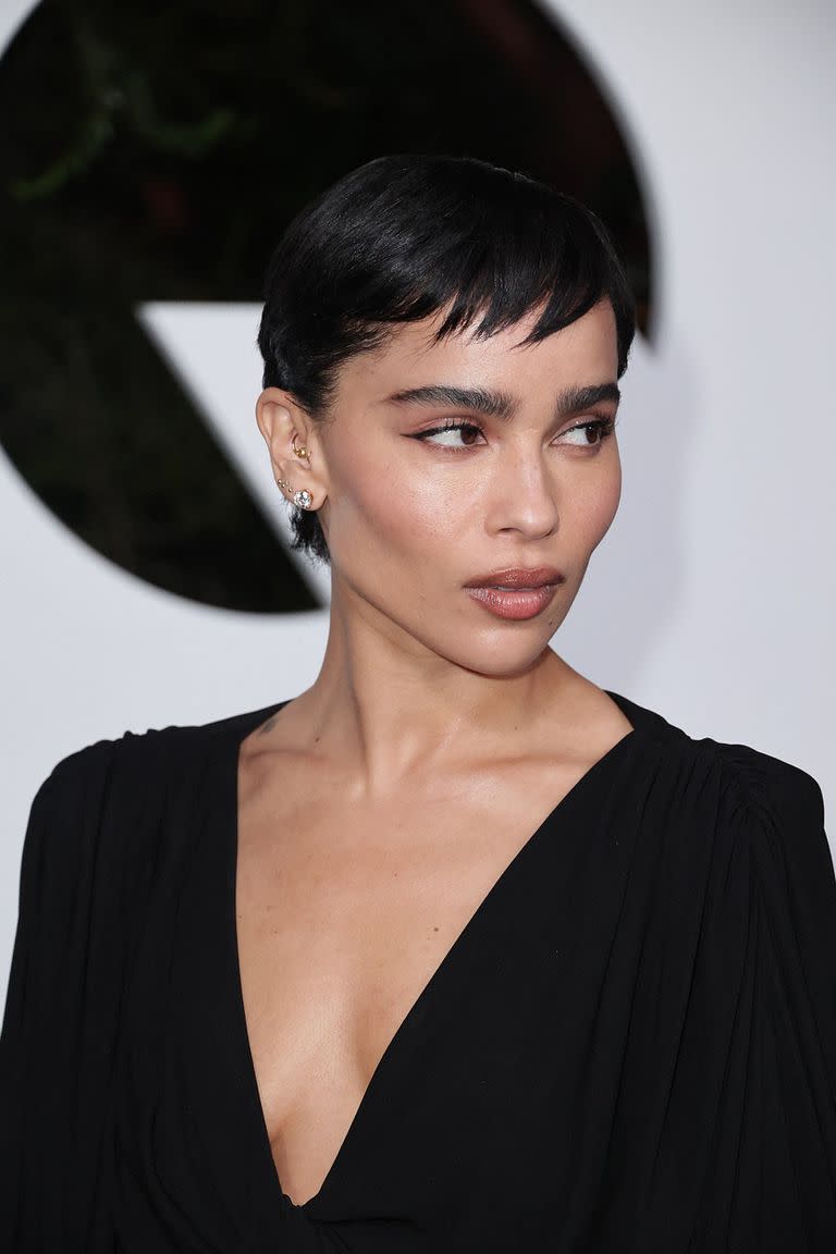 Zoe Kravitz, muy sensual en la gala de GQ