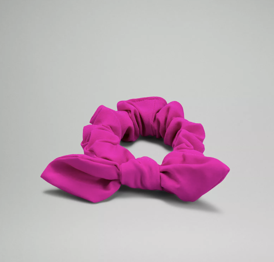 Uplifting Scrunchie Bow (Photo via Lululemon)