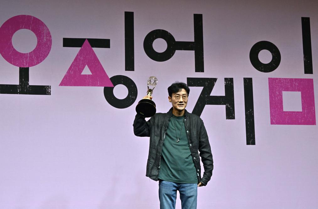 Louis Vuitton stages its first major show in South Korea on Seoul's  Jamsugyo