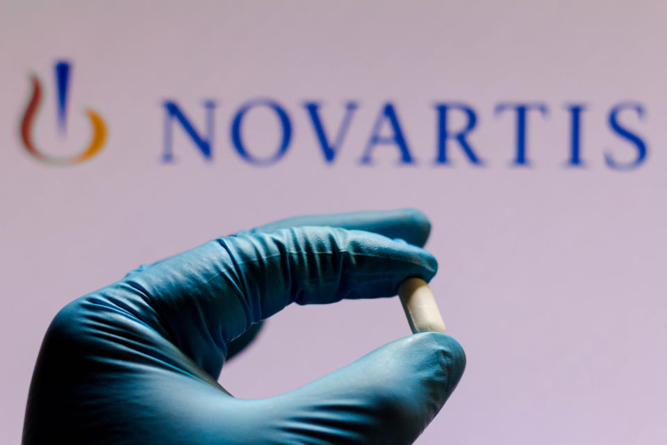 <p>Otra empresa farmacéutica, la suiza Novartis, aparece en la novena posición. Está valorada en 187.900 millones de euros. (Foto: Rafael Henrique / SOPA Images / LightRocket / Getty Images).</p> 