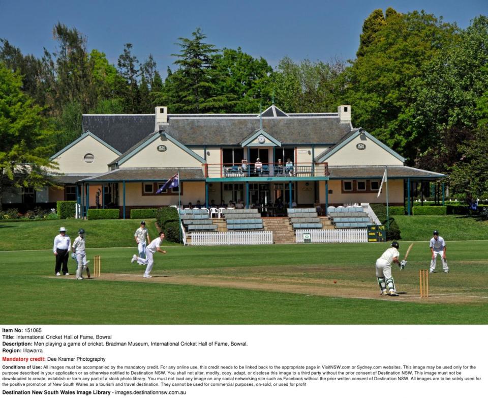 Men playing a game of cricket at Bowral where legendary Sir Don Bradman grew up (Dee Kramer Photography)