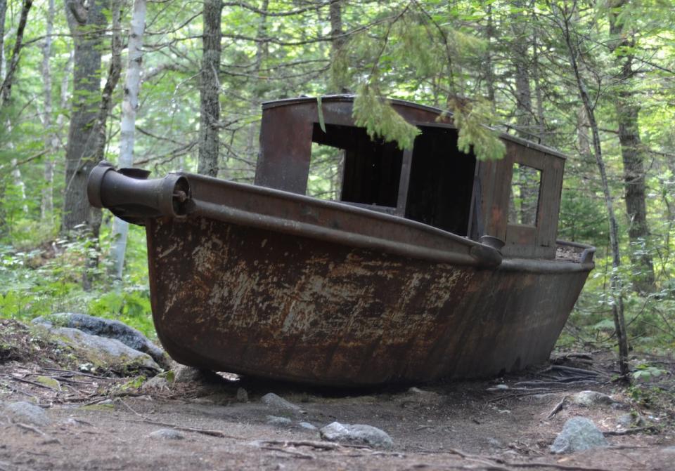 A tugboat that was used by the Bowater Mersey Paper Company in the 1940s and 1960s to transport logs and booms across the lakes. 