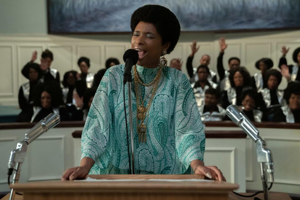 Jennifer Hudson re-creates the recording of Aretha Franklin's hit gospel album "Amazing Grace."