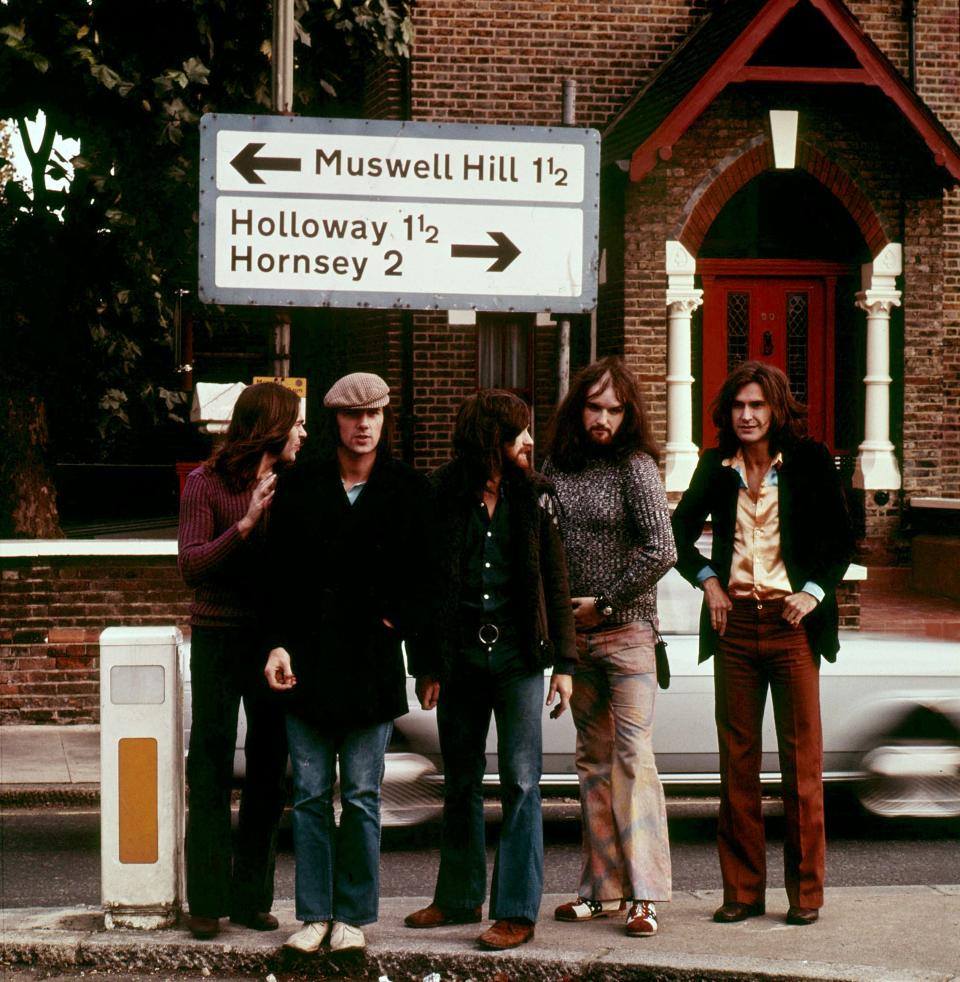 The Kinks at photo shoot for cover art to "Muswell Hillbillies," 1971.