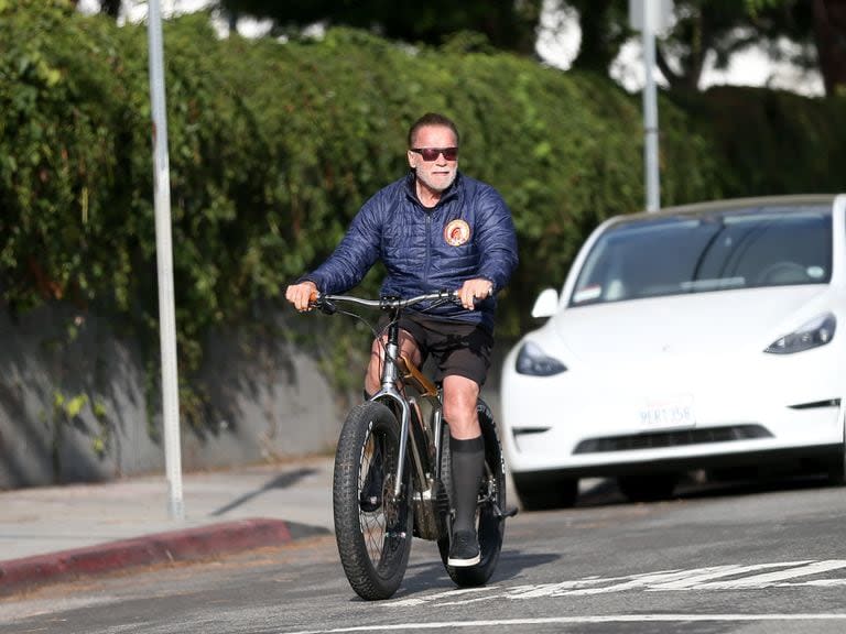 El paseo matutino de Arnold Schwarzenegger