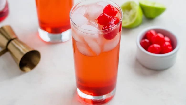 Shirley Temple drink in glasses