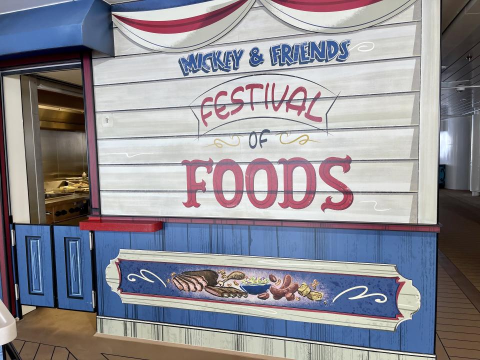 At Mickey and Friends Festival of Foods, quick-service restaurant stalls serve up everything from barbecue to soft-serve ice cream. (Photo: Carly Caramanna)