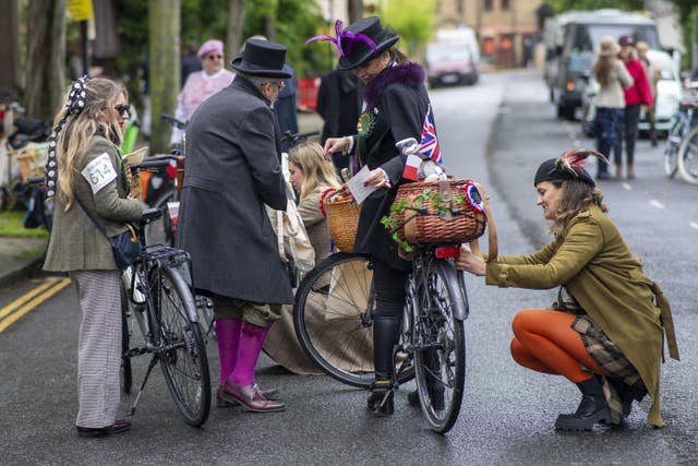 Tweed Run – London