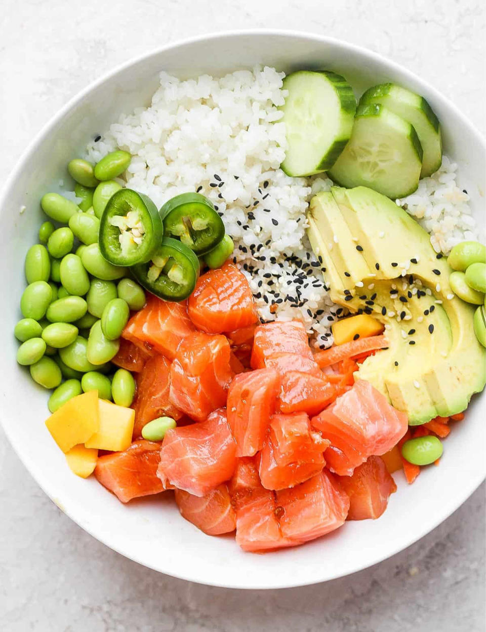 Poké bowl de saumon