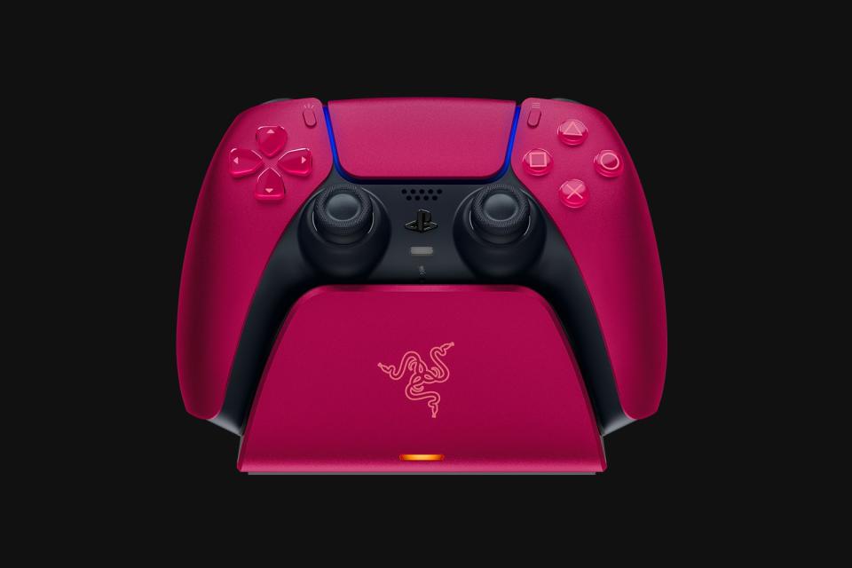 Razer Quick Charging Stand for PS5 - Red. (Photo: Razer)