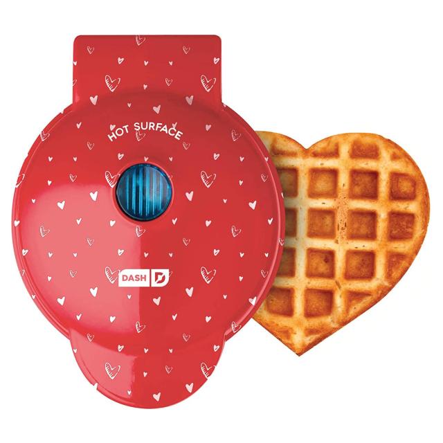 Why Is the Dash Mini Waffle Maker Such a Big Holiday Gift? - WSJ